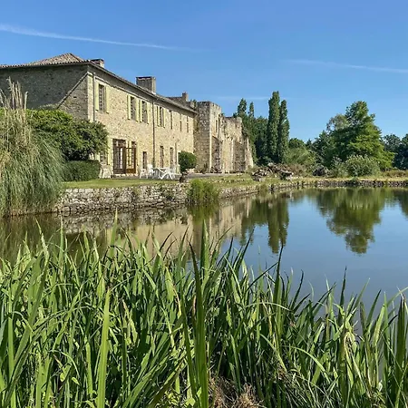 1 Bedroom Gorgeous In *